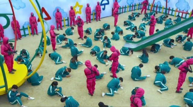 В Северная Корее начали казнить детей смотревших сериал Игра в кальмара Sky News Прислать новость   Подпишись на нас в соцсетях Подпишись на BT News