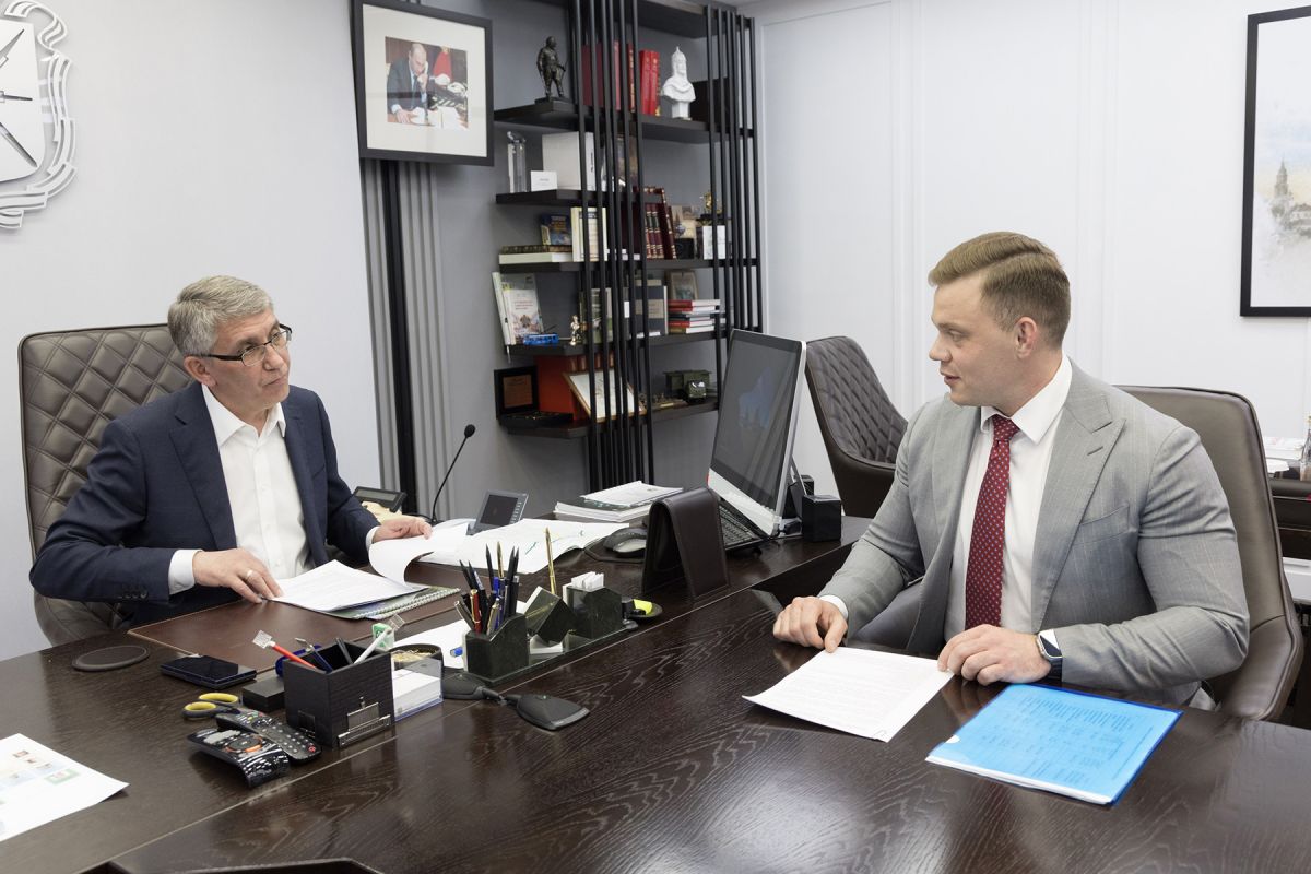 В тульских парках продолжат обновлять инфраструктуру Об этом на встрече с губернатором Тульской области рассказал директор государственного учреждения Владислав Черных. Подробнее Подписаться