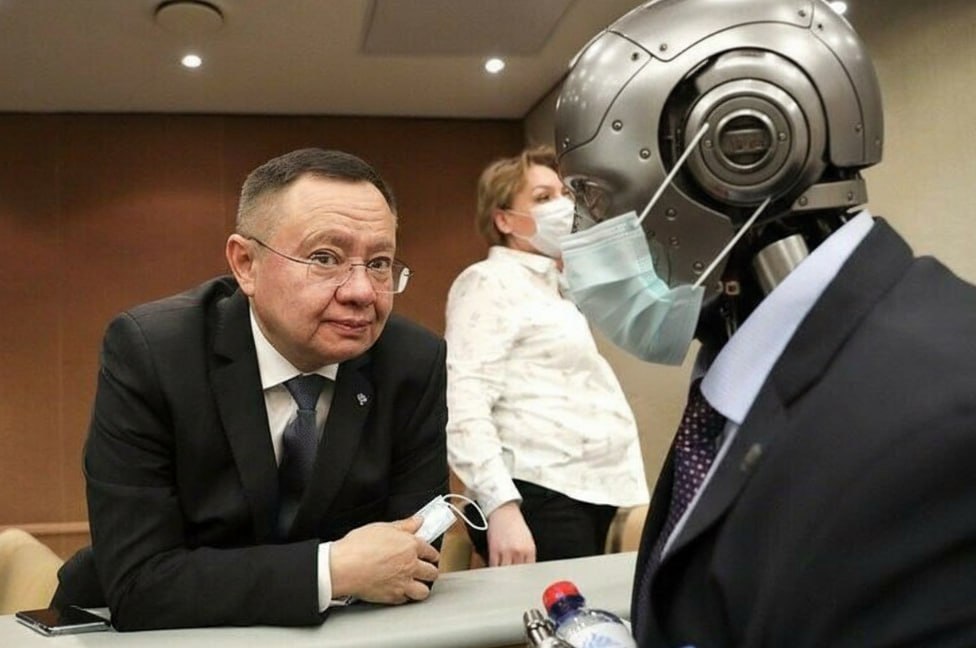 Минстрой доля девелоперов применяющих технологии информационного моделирования ТИМ к 2026 году достигла 44 ТИМ используется при возведении жилья в 80 регионах Топ субъектов РФ по применению возглавляют Москва Краснодарский край и Московская область Мы видим как ТИМ сокращает сроки инвестиционно строительного цикла минимизирует затраты на строительство что напрямую отвечает целям национального проекта по созданию современной надежной инфраструктуры для жизни наших граждан цитируется замминистра строительства и ЖКХ РФ Константин Михайлик