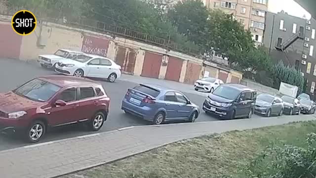 Новые кадры взрыва в Белгороде во время обстрела