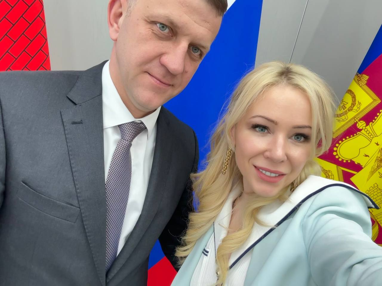 Екатерина Мизулина встретилась с мэром Краснодара Директор Лиги безопасного интернета рассказала, что на встрече обсуждались безопасность детей в Интернете и развитие молодежных проектов. Фото: ekaterina_mizulina KrasnodarMedia Прислать новость