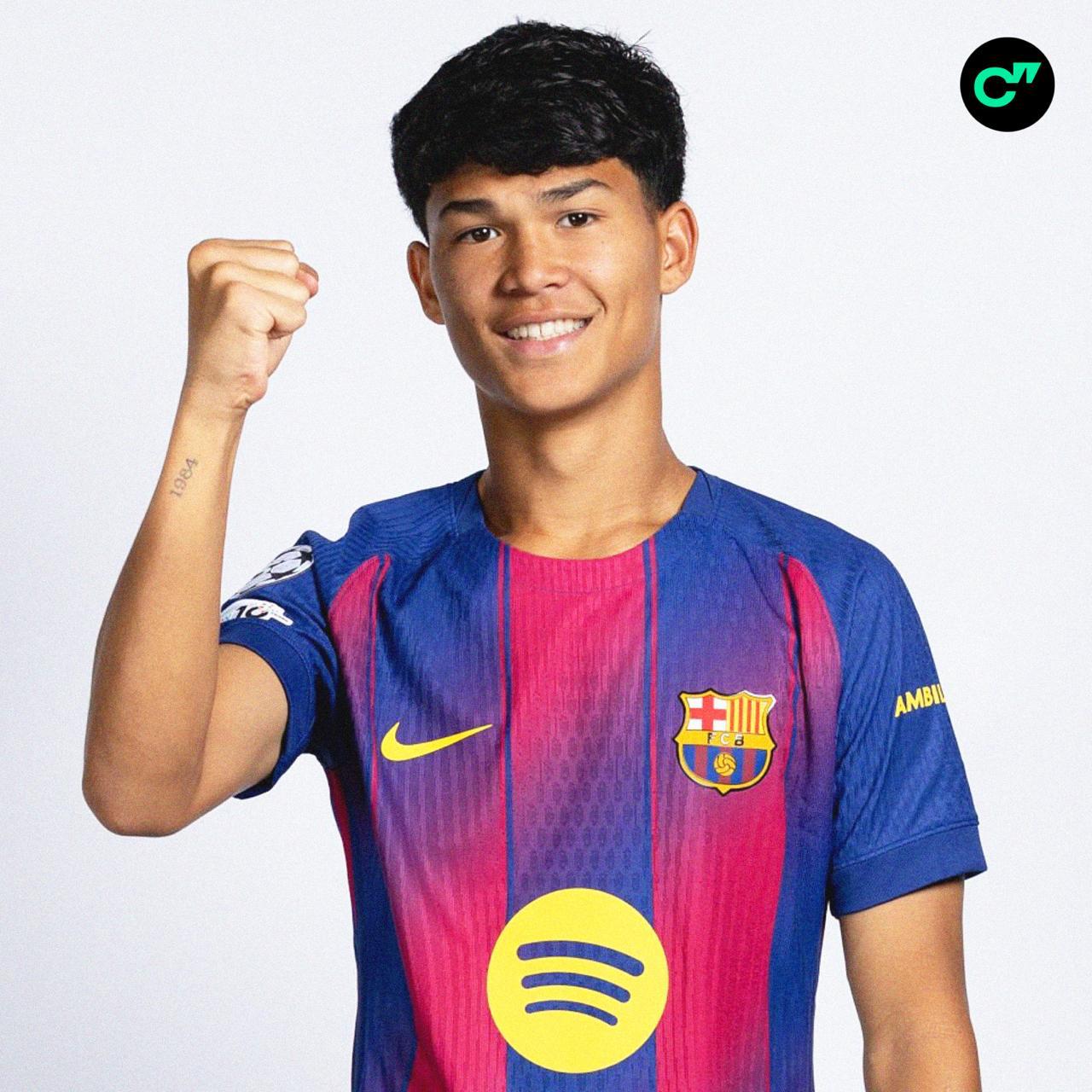 Фабрицио Романо подтвердил что Дро перейдет из Барселоны в ПСЖ французы заплатят чуть больше 6 млн евро прописанных в контракте чтобы не портить отношения с каталонским клубом   Все рекорды сезона в приложении ГОЛ