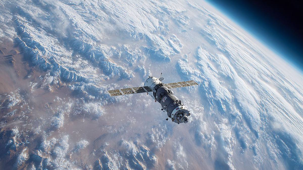 Серийное развёртывание российского аналога Starlink стартует в декабре 2025 года или в январе 2026 го сообщил глава Роскосмоса Дмитрий Баканов Это поможет расширить географию связи в России наземные сети сотовой связи не покрывают всю ее территорию Первые шесть тестовых аппаратов уже находятся на орбите