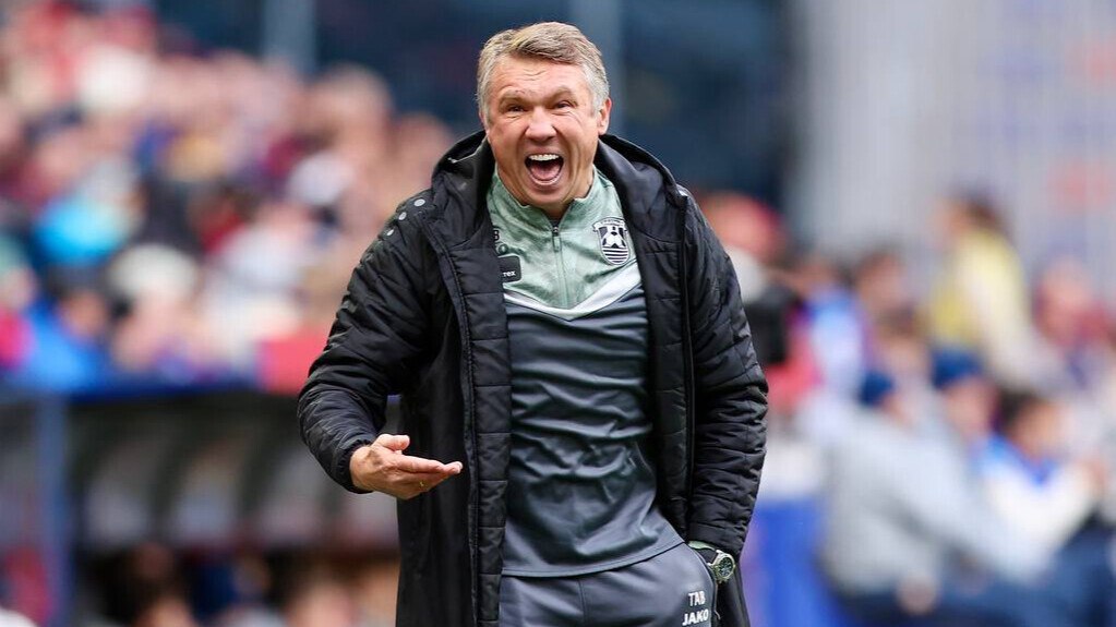 Спартак попросил больше не предлагать кандидатуру Андрея Талалаева из за его нецензурных слов о том что москвичи не выиграют у Балтики Мутко против Спортивный директор красно белых также отметил что футбол специалиста им не подходит даже несмотря на то что команда Талалаева дважды обыграла Спартак с общим счетом 4 0