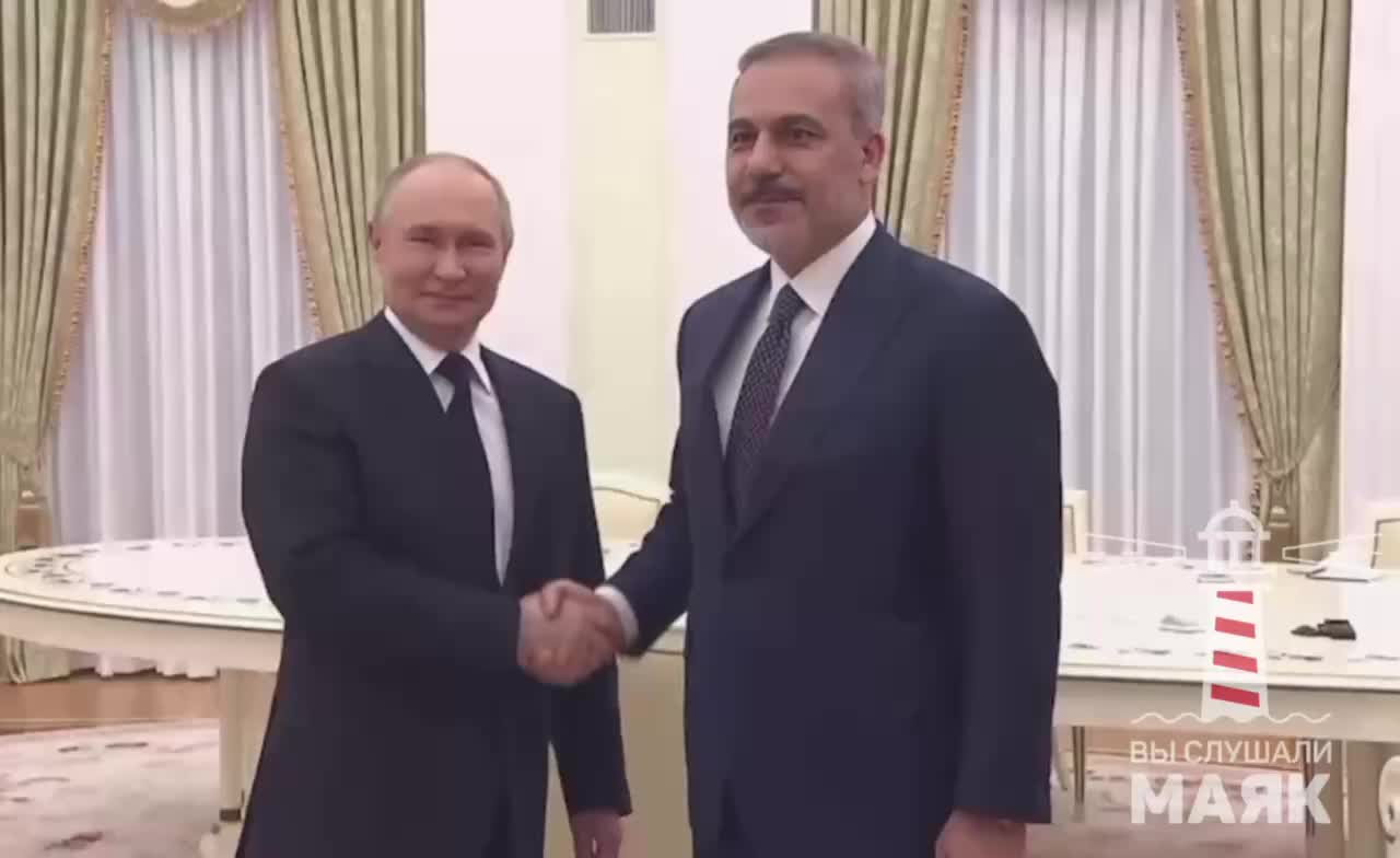Фидан планирует встречи с российскими лидерами 26 мая