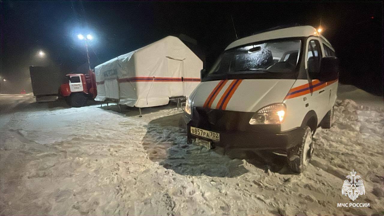 В Башкирии на всех автодорогах по состоянию на 09.00 все ограничения движения сняты, движение организовано в штатном режиме - МЧС