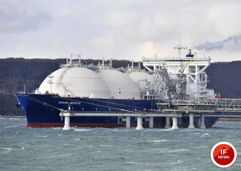 ЕС закупает всё больше российского газа  По итогам I полугодия 2025 года страны Евросоюза купили у РФ газа на 7,4 млрд евро. Это на 9% больше газа, чем в I полугодии 2024 года, пишет ТАСС.  РФ заняла третьем место по объёму поставок сжиженного газа в Европу, после США и Алжира.  #Газ