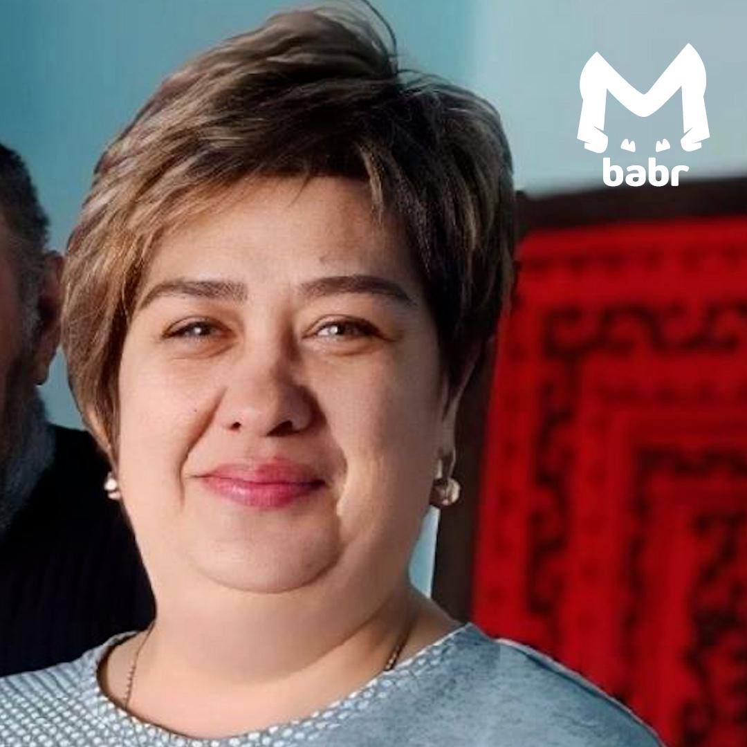 Главу села Новая Кука задержали в Забайкалье. Её обвиняют в мошенничестве. Предварительно, Татьяна Вагнер похищала деньги с помощью фиктивных контрактов — например, об оказании услуг водителя, на поставку песка и изготовление минерализованных полос. Ущерб — больше 200 тысяч. Сейчас женщина под стражей. У неё дома прошли обыски.