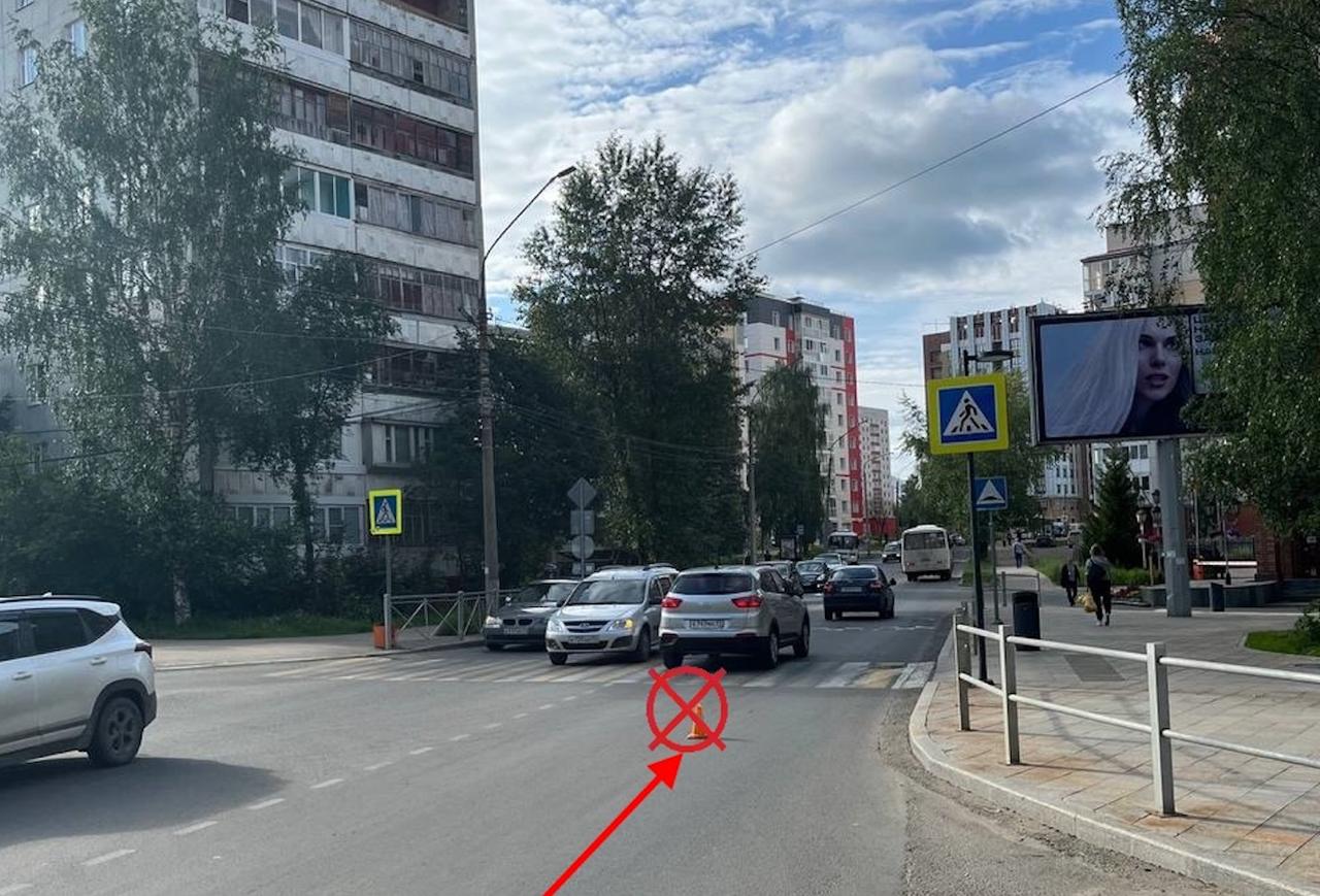 Женщина получила травму головы в сыктывкарском автобусе Пассажирка упала, когда НефАЗ затормозил перед пешеходным переходом. Отметим, что это далеко не первый случай. Предыдущий официально произошел 24 июня в салоне НефАЗа маршрута №54м.