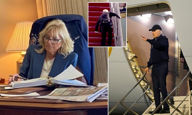 Жену Байдена могут обвинить в жестоком обращении с пожилыми людьми - Daily Mail Высокопоставленный чиновник Министерства юстиции Лео Террелл считает, что Джилл Байден придется многое объяснить насчет ситуации со здоровьем бывшего президента. Террелл репостнул несколько постов с призывами о расследовании. Не исключено, что действия или скорее бездействие жены Джо Байдена можно квалифицировать как жестокое обращение с пожилыми людьми - форму домашнего насилия, считает Террелл. “Жестокое обращение с пожилыми людьми - это форма домашнего насилия, и доктору Байдену придется многое объяснить, что она участвовала в обмане американского народа и налогоплательщиков. Я бы никогда не пожелал Джо Байдену физического вреда, несмотря на мои личные политические взгляды. Жаль, что его собственная семья поставила под угрозу его благополучие", - написал один из пользователей, которого процитировал Террелл. #политика #здоровье Больше новостей США здесь. Подписывайся!