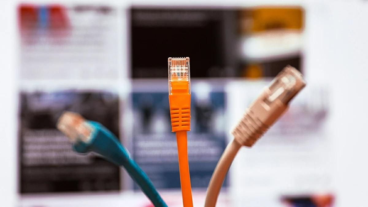 Подключение к домашнему WiFi требует теперь больше времени: почти четверть обращений  24,9%  в июне – июле 2025 г. были оформлены с условием оказания услуги позже чем через 30 дней  Спрос на проводную связь растет на фоне перебоев с мобильным интернетом    Подписаться