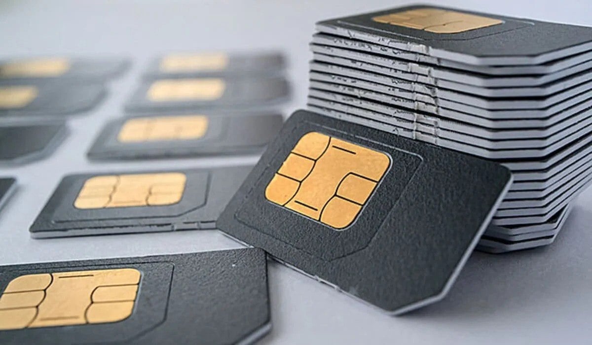 Новые SIM-карты изменят цифровой мир для детей Казахстана навсегда  В Казахстане собираются внедрять детские SIM-карты с ограниченным доступом в интернет. Их приобретение/получение станет обязанностью каждого родителя в Казахстане, заявил вице-министр просвещения Едил Оспан на брифинге СЦК.  — Родитель будет обязан покупать для своих детей именно эти SIM-карты, — сказал Оспан.  Подробнее