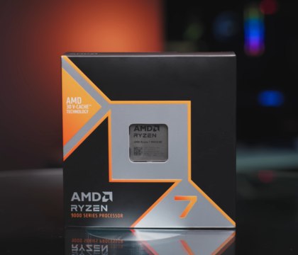 Российские перекупы уже продают Ryzen 7 9800X3D на 50 долларов дороже РРЦ  Но некоторые просят за новинку более 80 тысяч рублей. Официальные продажи «игрового короля» стартовали только вчера, а сегодня магазины из США и Европы сообщают о том, что распродали все запасы — вероятно, перекупам, которые теперь перепродают чипы по 1000 долларов.  Читать далее