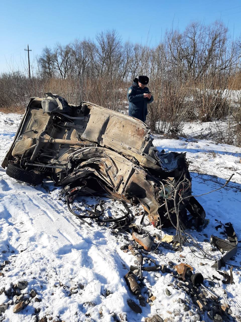 Прокуратурой выясняются обстоятельства столкновения поезда  с автомобилем в Орловской  области   По предварительным данным, сегодня утром, на станции Отрада поезд № 81 сообщением Санкт-Петербург – Белгород столкнулся с легковым автомобилем,  который выехал на переезд перед приближающимся поездом.   На месте происшествия  находится Орловский транспортный прокурор Матвей Степанов.   Схода подвижного состава не допущено. Причины и обстоятельства случившегося устанавливаются.   Орловская  транспортная  прокуратура организовала проверку по данному факту.  По ее результатам и при наличии оснований будет рассмотрен вопрос о принятии мер прокурорского реагирования.