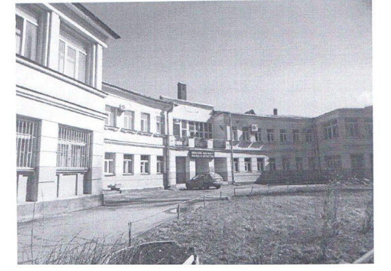 Согласован проект реконструкция детского сада в рамках редевелопмента бывшей фабрики Красное знамя Детский сад разместится в здании являющемся объектом культурного наследия регионального значения Это жемчужина конструктивизма созданная под руководством архитектора Мендельсона комментирует Максим Филипович М Г Прайват Реконстракшн Что интересно именно в этом здании в 1938 г был открыт детский сад для детей сотрудников фабрики То есть де факто восстановлена историческая справедливость Для AAG это не первый проект реставрации Для нас это не просто реализация социальной функции а возможность внести свой вклад в архитектурное наследие Петербурга Площадь будущего детского сада 2178 м2 сроки реализации проекта 2 квартал 2026 года