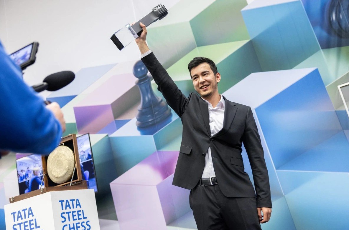 Узбекский шахматист Нодирбек Абдусатторов стал чемпионом Tata Steel Chess 2026 repost uz sport u sindarova vtoroe mesto Подписывайтесь на Repost