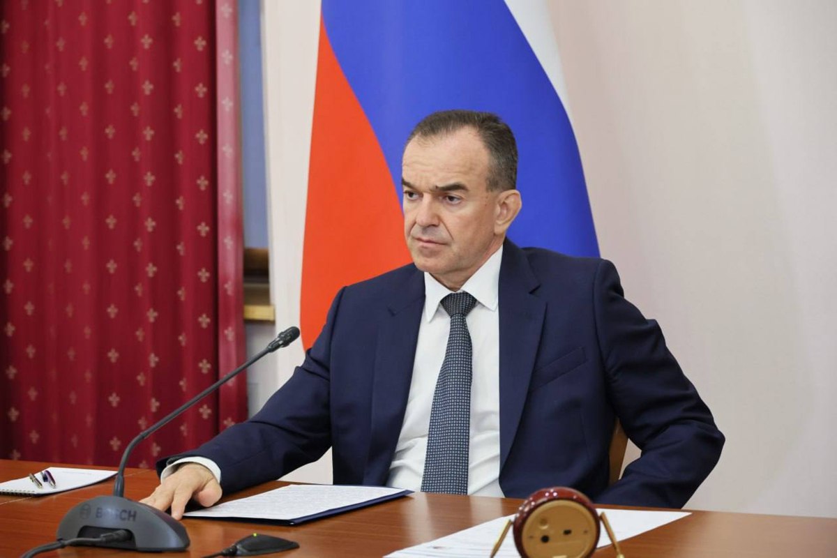 «Единая Россия» выдвинула Кондратьева кандидатом в губернаторы Краснодарского края  Ранее члены совета сформировали список из трех кандидатур. По итогам рассмотрения для участия в выборах от «Единой России» выдвинут Кондратьев.  На данный момент это первый выдвинутый кандидат на пост губернатора Кубани.