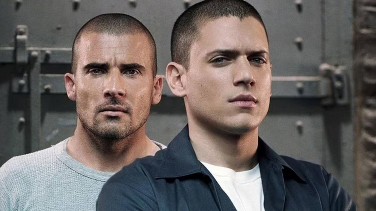 Побег возвращается но с героиней в главной роли Hulu заказал новый сериал по культовому шоу 2000 х Проектом занимается Элджин Джеймс соавтор Сынов анархии Майянцы Он написал и поставил пилот а также выступит шоураннером События развернутся в той же вселенной что и оригинал но с новыми героями Главную роль исполнит Эмили Браунинг её героиня бывшая солдатка устраивается в одну из самых опасных тюрем США чтобы доказать на что готова ради любви Среди актёров также числятся Дрейк Роджер Лукас Гейдж Клейтон Карденас и Джей Ар Бурн Производством занимается 20th Television как и оригинал Среди продюсеров автор первого сериала Пол Шеринг и ветераны франшизы Нил Мориц и Марти Адельштейн Оригинальный Побег выходил на Fox с 2005 по 2009 год и получил короткий девятый сезон в 2017 м Шоу о братьях пытавшихся сбежать из тюрьмы сделало знаменитыми Уэнтуорта Миллера и Доминика Перселла а теперь возвращается уже с новым побегом Сериалы championatgaming Подписывайся на Чемп Play