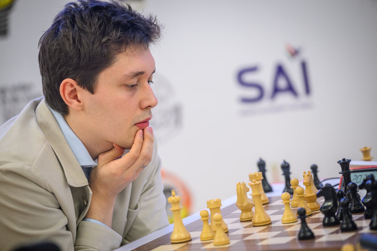 Всё решится на тай брейках В матче между Андреем Есипенко и Винсентом Каймером тоже две ничьи и равный счёт 1 1 Тай брейки 1 16 финала Кубка мира начнутся завтра в 12 30 по московскому времени Ph FIDE chessgames