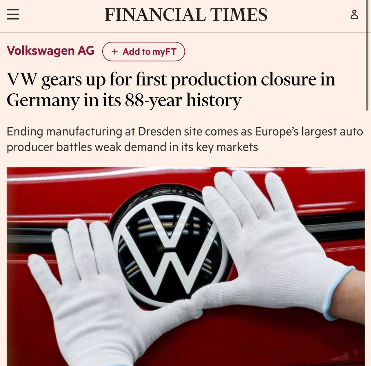 Volkswagen прекратит производство в Дрездене после 88 лет работы Автозавод в Германии временно остановит выпуск авто Годовая производительность предприятия составляла около 200 тыс машин Причиной закрытия стали экономические трудности энергетический кризис и сокращение штата на 35 тыс человек Дополнительное влияние оказали санкции и торговые ограничения со стороны США investing investing