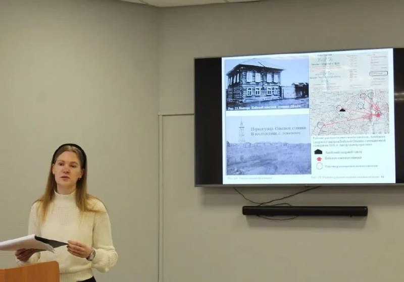 Правительство Алтайского края Школьники Алтайского края представят научно исследовательские работы на Всероссийском конкурсе имени Дмитрия Ивановича Менделеева Участники краевой программы Будущее Алтая готовы ко Всероссийскому конкурсу сообщили в Министерстве образования и науки региона Предварительная защита научно исследовательских работ школьников состоялась на базе географического факультета Алтайского государственного университета Расширенный экспертный состав краевой программы в этот раз состоял из представителей четырех вузов Молодые исследователи представили работы о развитии свеклосахарного производства в Алтайском крае в предвоенные годы об освоении целины о влиянии пищевых предпочтений подростков на уровень физического развития о доверии старших школьников к субъектам образовательного подробнее на канале Правительство Алтайского края