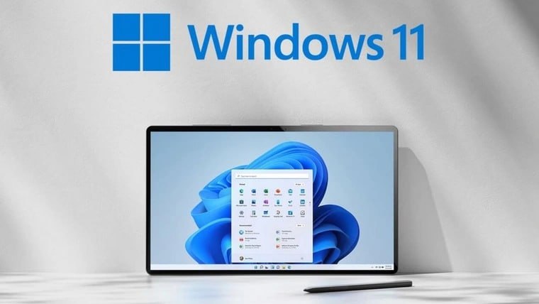 Microsoft наконец починила исчезающий рабочий стол Разработчики Windows 11 официально признали баг из за которого миллионы пользователей видели пустой экран вместо иконок после загрузки и выпустили спасительную заплатку вот как это работает проблема крылась в процессе Explorer exe который намертво зависал при старте системы сбой вызывал конфликт Проводника с некоторыми программами из автозагрузки единственным решением до этого был ручной перезапуск оболочки через диспетчер задач патч KB5074105 устраняет причину конфликта и возвращает стабильность обновление имеет статус необязательного поэтому оно не установится само Microsoft так и не назвала конкретные программы виновники вызывавшие краш апдейт распространяется волнами и может появиться не сразу у всех Теперь можно перестать тренировать скоростной вызов диспетчера задач при каждом включении компьютера Уже прилетел патч или продолжаете страдать с багами Участвуй в розыгрыше комплектующих Заказать сборку Наши каналы Micrоsоft