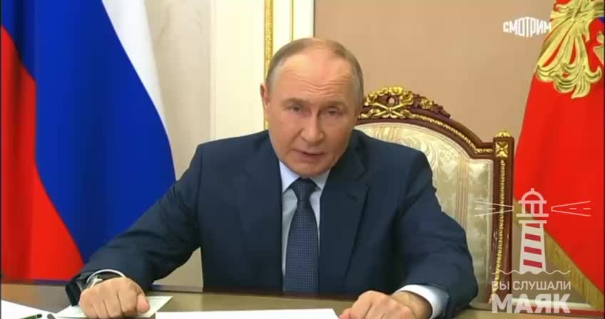 Путин поручил увеличить потребление рыбы и морепродуктов для улучшения здоровья россиян