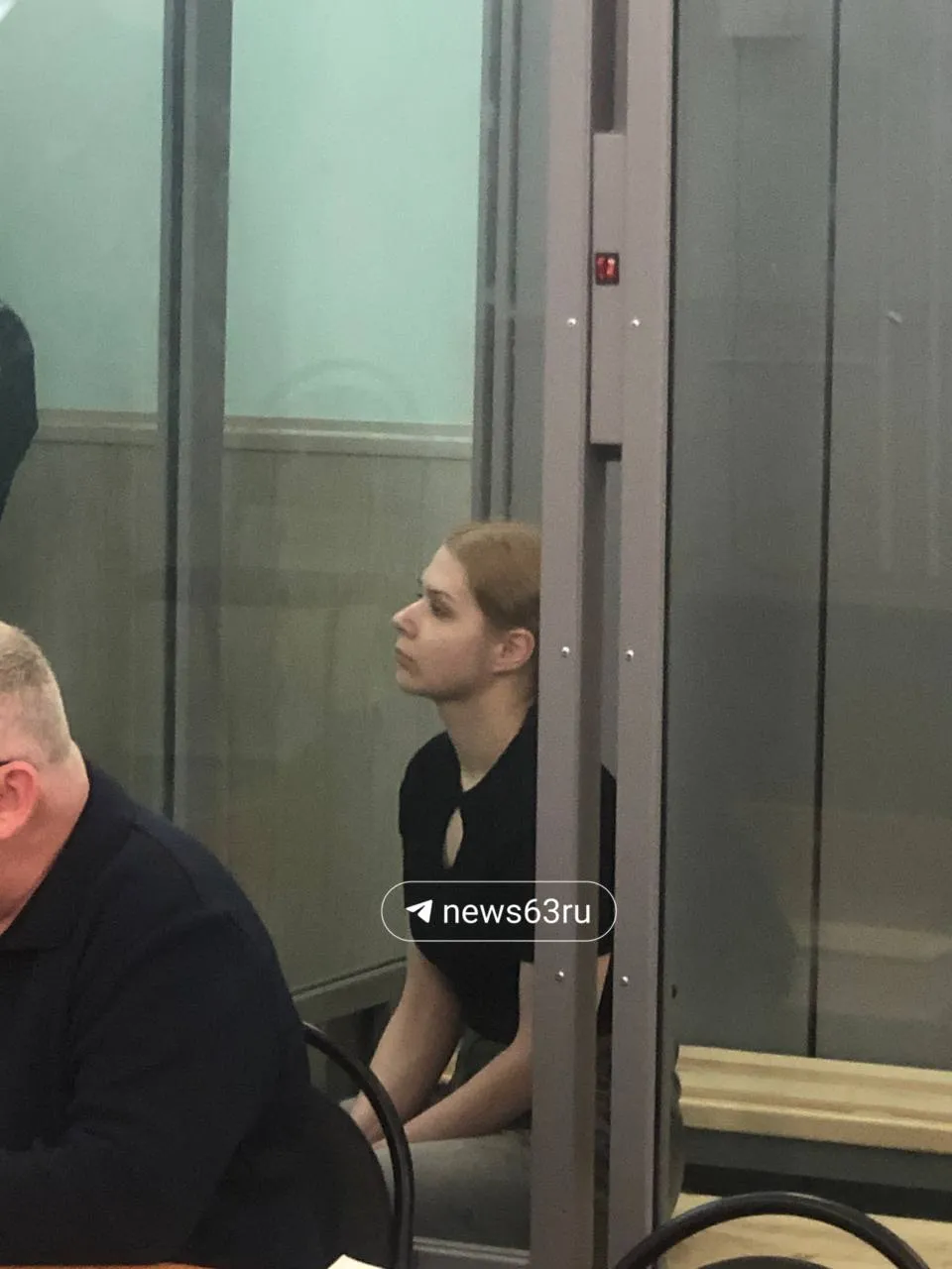 Расследование уголовного дела Тарховой завершено Следователь попросил оставить Екатерину Тархову в СИЗО еще на месяц Продление ареста поддержал не только прокурор но и сама Тархова и ее адвокат В итоге продлили до 26 мая 2026 года сообщила корреспондент news63ru из зала суда   Новости без связи
