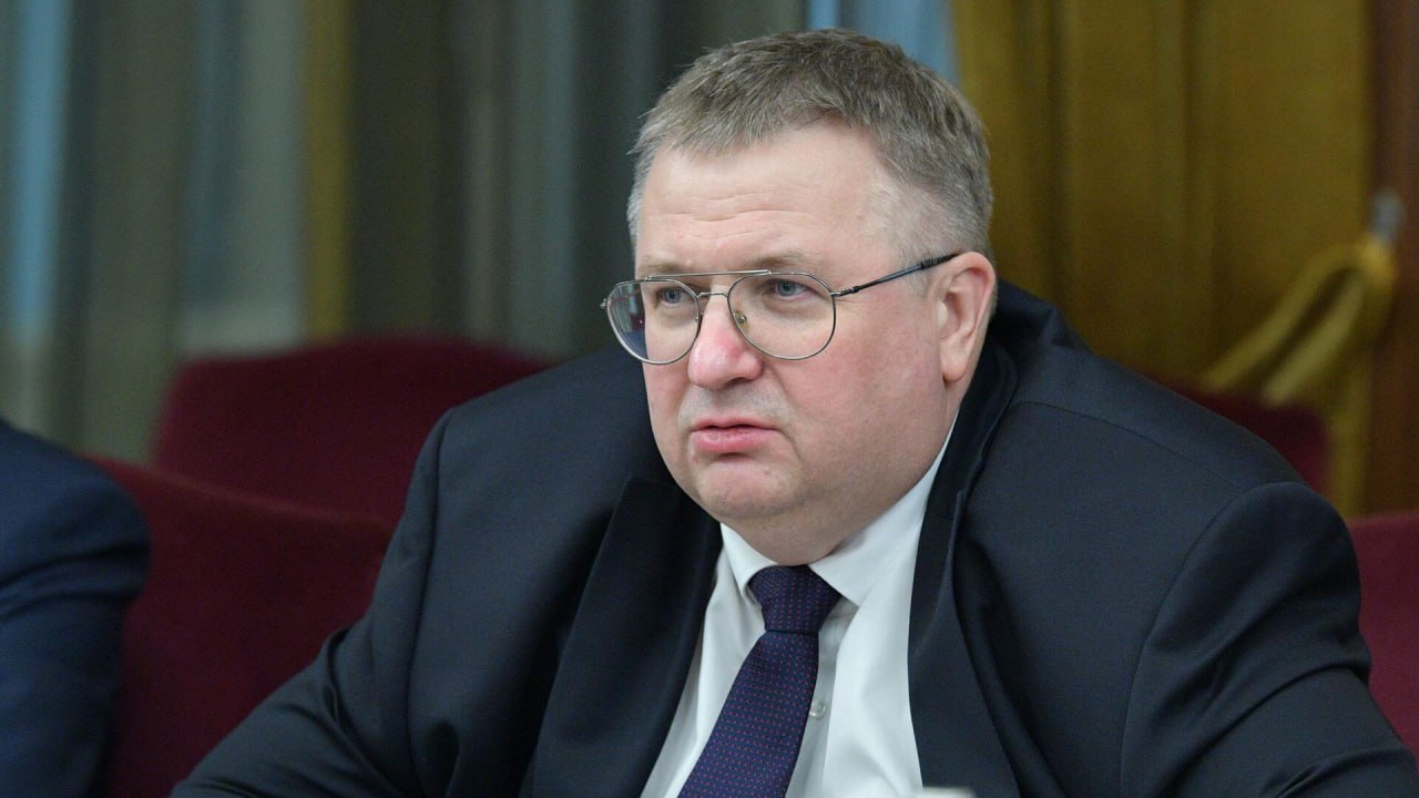 Вице премьер России Алексей Оверчук посетит Азербайджан Визит намечен на 13 14 октября детали в настоящее время окончательно уточняются сообщают СМИ со ссылкой на дипломатические источники в Москве Оверчук примет участие в трёхсторонней встрече между Азербайджаном Россией и Ираном KarabakhRecords подписаться на канал