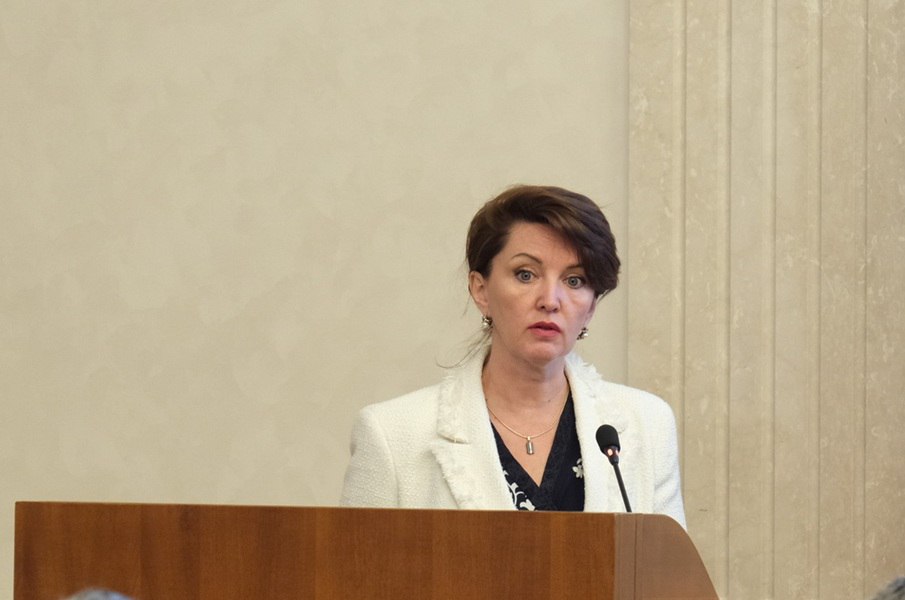 Светлана Шарпф возглавила министерство экономразвития Новосибирской области Исполняющей обязанности министра экономического развития Новосибирской области назначена Светлана Шарпф Об этом в ходе оперативного совещания в правительстве сообщил первый вице губернатор Владимир Знатков Она вступила в должность с 6 октября Подробнее читайте по ссылке     INFOPRO54 Фото пресс службы правительства Новосибирской области