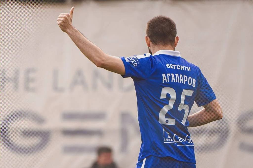 Динамо победно завершило сбор в Турции Махачкалинское Динамо одержало победу в последнем матче на сборе в Турции Дагестанская команда одержала волевую победу над Андижаном из Узбекистана 2 1 Голы за Динамо забили Сердер Сердеров и Хазем Мастури