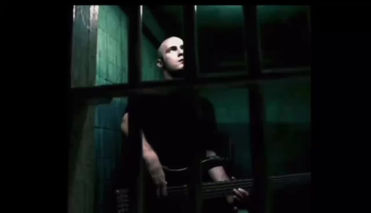Смерть Сэма Риверса, сооснователя Limp Bizkit, в возрасте 48 лет