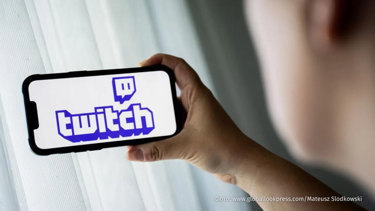 Суд в Москве оштрафовал Twitch на 3 8 млн рублей передает корреспондент РЕН ТВ из зала суда Компанию признали виновной в нарушении порядка ограничения доступа к информации которая по закону должна быть недоступна в РФ  Кроме того суд Москвы оштрафовал Google на 19 млн рублей по той же статье Штраф в размере 3 5 млн рублей также получили Wikimedia Foundation Inc и Pinterest UPD Суд оштрафовал Twitch еще на 3 5 млн также штраф на 7 млн рублей получил TikTok РЕН ТВ ждет вас в MAX