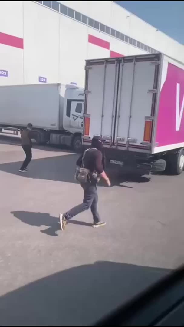 Рейд ОМОН на складе Wildberries в Электростали приводит к задержкам посылок