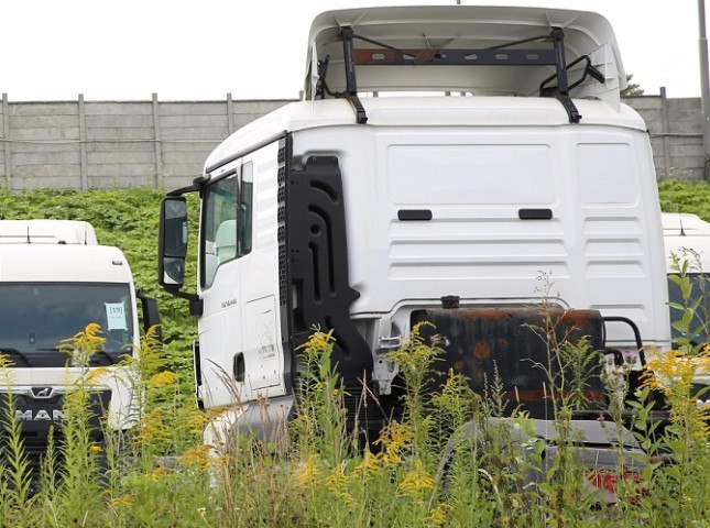Рынок подержанных грузовиков в России снизился на 3 По данным агентства АВТОСТАТ за 9 месяцев 2025 года в нашей стране было куплено 150 4 тыс грузовых автомобилей с пробегом Это на 3 меньше чем в январе сентябре прошлого года Подробнее на сайте autostat ru