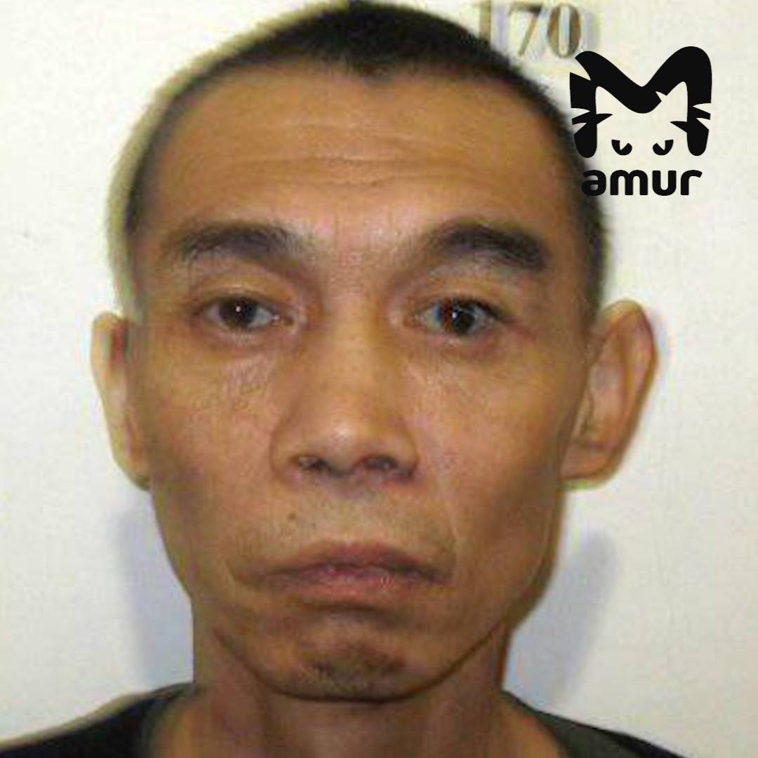 Китаец сбежал из колонии поселения в Приморье Его осудили за незаконное пересечении границы Наказание отбывал рядом с селом Дзержинское Передвигался без конвоя Сейчас правоохранители прочесывают окрестности Это уже второй сбежавший из заключения гражданин Поднебесной за год Предыдущий пытался вернуться на родину но был пойман через трое суток   Подписывайся на Amur Mash