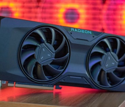 В базе данных Furmark появились итоги тестов Radeon RX 9070 XT — до 48 % быстрее RX 7800 XT  Портал Videocardz со ссылкой на пользователя GawroskiT сообщает, что в базе данных бенчмарка Furmark появились результаты тестирования предполагаемой Radeon RX 9070 XT. В этих записях карта указана как «Radeon RX 7800 XT», но ее результаты тестирования значительно превышают возможности данного графического адаптера.  Читать далее