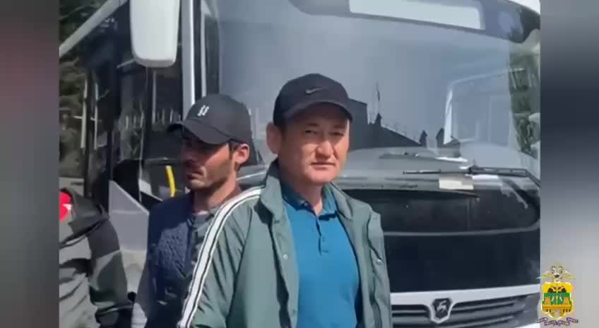 Проверка миграционного законодательства в Лазаревском: выявлены нарушения у восьми иностранцев