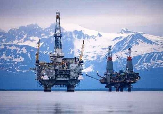 Белый дом снял запрет на разработку новых нефтегазовых месторождений на побережье Аляски говорится в заявлении на сайте МВД США Ранее в 2024 году президент Байден ограничил предоставление в аренду участков на Аляске под разработку нефтяных и газовых месторождений Caucasian bureau
