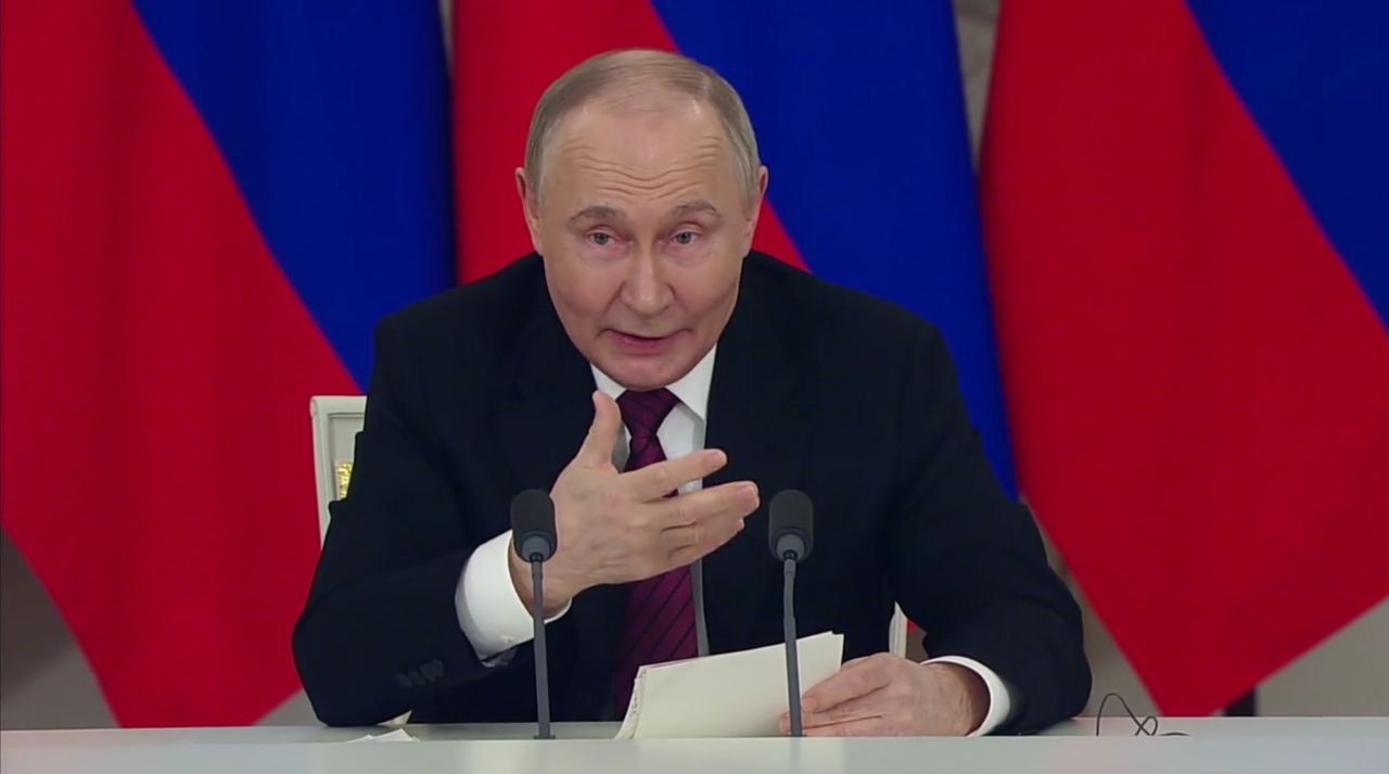 «Отпускаю вас с Богом». Путин завершил встречу с журналистами. Вопрос 30-дневного перемирия не был упомянут.