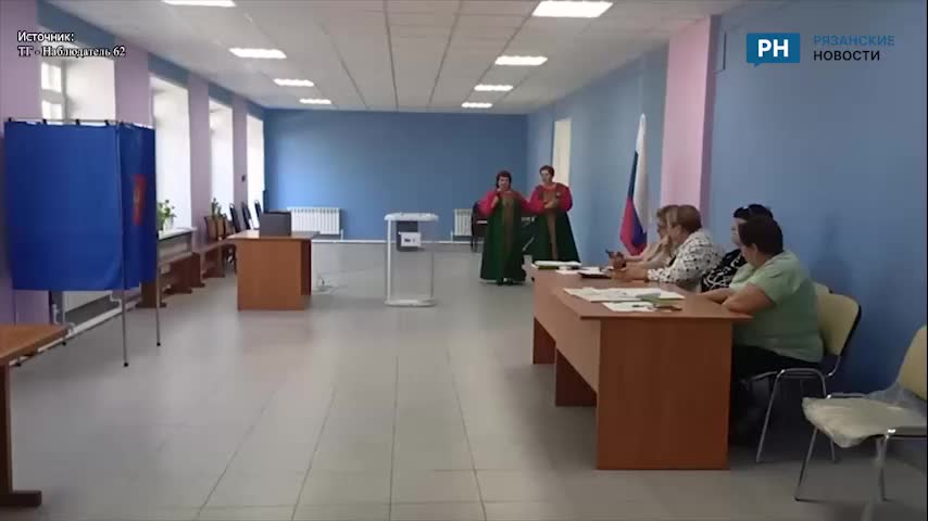 Избиратели встречают выборы с песнями в Сасовском округе