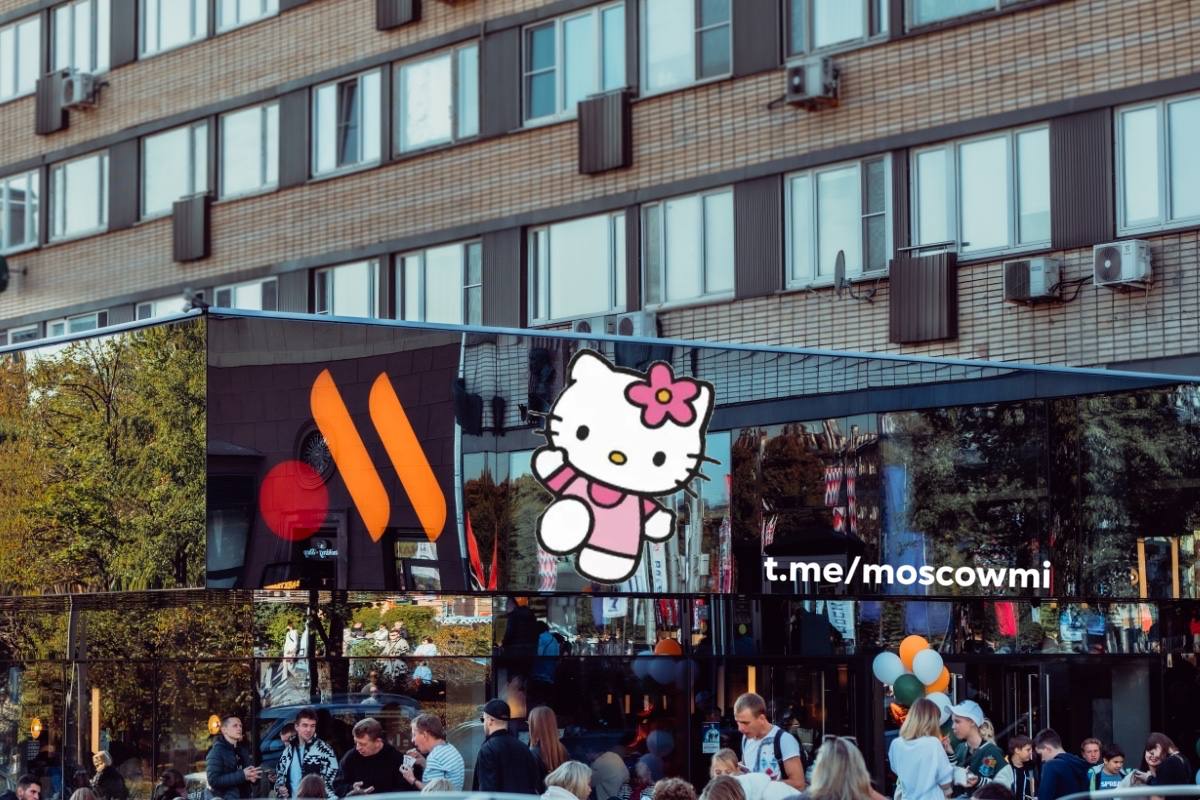 «Вкусно — и точка» устроит день Hello Kitty в Москве 21 июля ресторан на Пушкинской украсят в стилистике Hello Kitty, установят поп-ап и фотозону, а также позовут аниматоров — кошечку и её друзей.