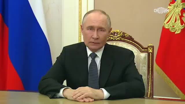 Путин поздравил судебных приставов с профессиональным праздником