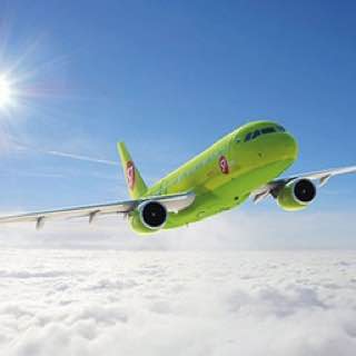 «S7 Airlines» объявила о запуске новых прямых рейсов в Китай.   С 14 декабря из Иркутск компания будет летать в Шанхай, а с 15 декабря в Гуанчжоу.  Самолеты в Шанхай из областной столицы будут летать по вторникам и субботам. Отправление намечено на 21:25, на востоке КНР пассажиры будут в 02:10 по местному времени.  Гораздо больше вариантов оказаться в Гуанчжоу. Рейсы туда запланированы на понедельник в 05:15, вторник в 21:10, среду в 03:45 и воскресенье в 23:00.  Ранее «Альтаир» сообщал о том, когда запустят прямые рейсы из Иркутска в Паттайю.