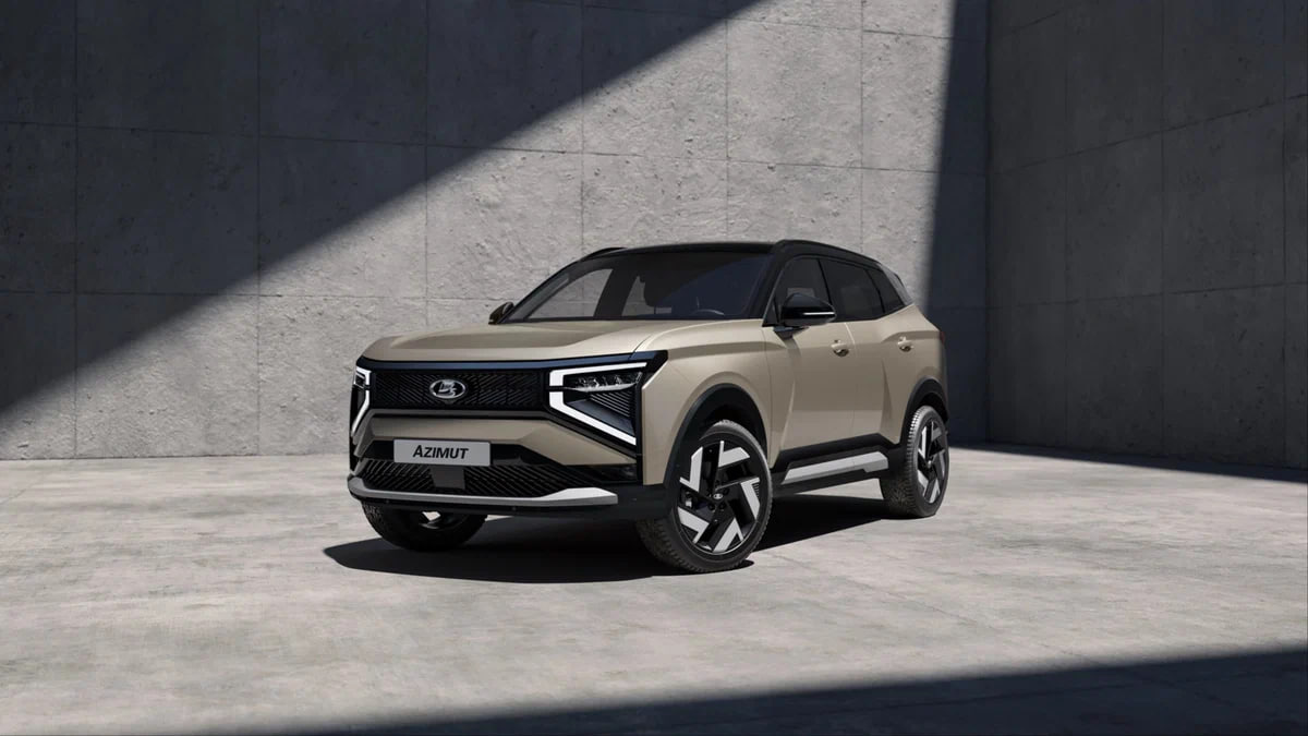 Lada Azimut признали самым стильным транспортом России Кроссовер выиграл премию Лучший промышленный дизайн России 2025 Он участвовал в конкурсе в номинации Дизайн продукт Дизайн транспортных средств при этом Azimut победил как согласно оценкам экспертного жюри так и в народном голосовании Однако в своей номинации новая Lada оказалась единственным легковым автомобилем Среди прочих гражданских транспортных средств в конкурсе участвовали лишь вездеходы Terranica Expedition и Турист Pro Журнал Авто ру online