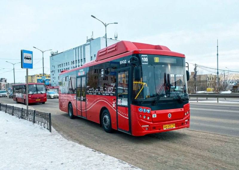 С 14 октября автобусный маршрут 100 возвращается к прежней схеме движения по ул Ойунского далее через мост Просим пассажиров учитывать изменения при планировании поездок Подпишись на ProAvtobusYkt официальный канал Департамента дорожной инфраструктуры и городского транспорта Всё о дорогах и транспорте города из первых рук