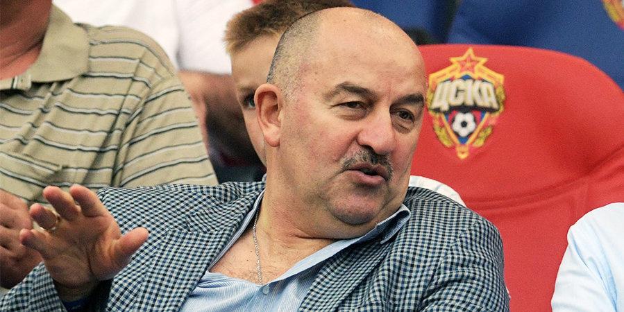 Черчесов: Если Алеррандро продолжит забивать такие голы, как в матче с «Зенитом», то на его ошибки можно закрыть глаза  Бывший главный тренер сборной России по футболу Станислав Черчесов в эфире «Матч ТВ» выразил надежду, что гол нападающего ЦСКА Алеррандро в матче против «Зенита» станет отправной точкой для игрока:  «Если Алеррандро продолжит забивать такие голы, как в матче с «Зенитом», то на многие его ошибки можно закрыть глаза. У него нет такой сверхъестественной скорости, он совершает много ошибок. Но этот гол был очень красочным, надеюсь, он даст ему толчок», — сказал Черчесов в эфире программы «Громко» на «Матч ТВ».