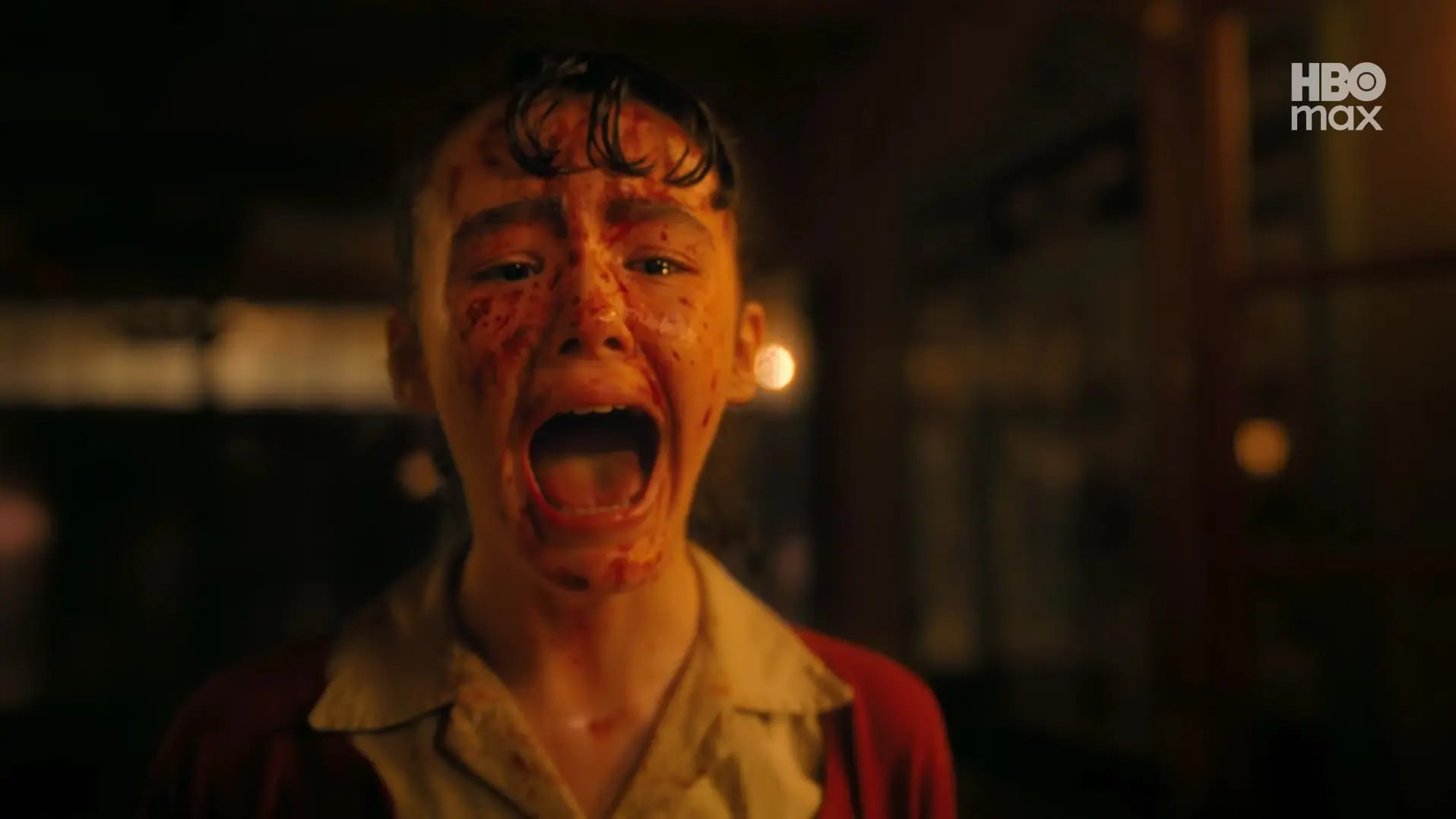Оно Добро пожаловать в Дерри получил смешанные отзывы критиков у него 79 на Rotten Tomatoes и 56 баллов на Metacritic при 15 рецензиях Сериал хвалят за создание тревожной атмосферы операторскую работу и игру всего актерского состава Он пугает сильнее чем фильмы за счет жестоких и кровавых сцен Оно Добро пожаловать в Дерри понравится поклонникам франшизы так как подробно рассказывает о появлении Пеннивайза о жизни проклятого городка и его истории В то же время ряд критиков отметили что в сериале слишком много объяснений и лишних деталей Ему не всегда удается объединить все сюжетные линии Билл Скарсгард в роли клоуна практически не появлялся за пять серий которые посмотрели критики Оно Добро пожаловать в Дерри стартует 26 октября на HBO Max Всего будет 8 эпизодов Кинопоиск Новости