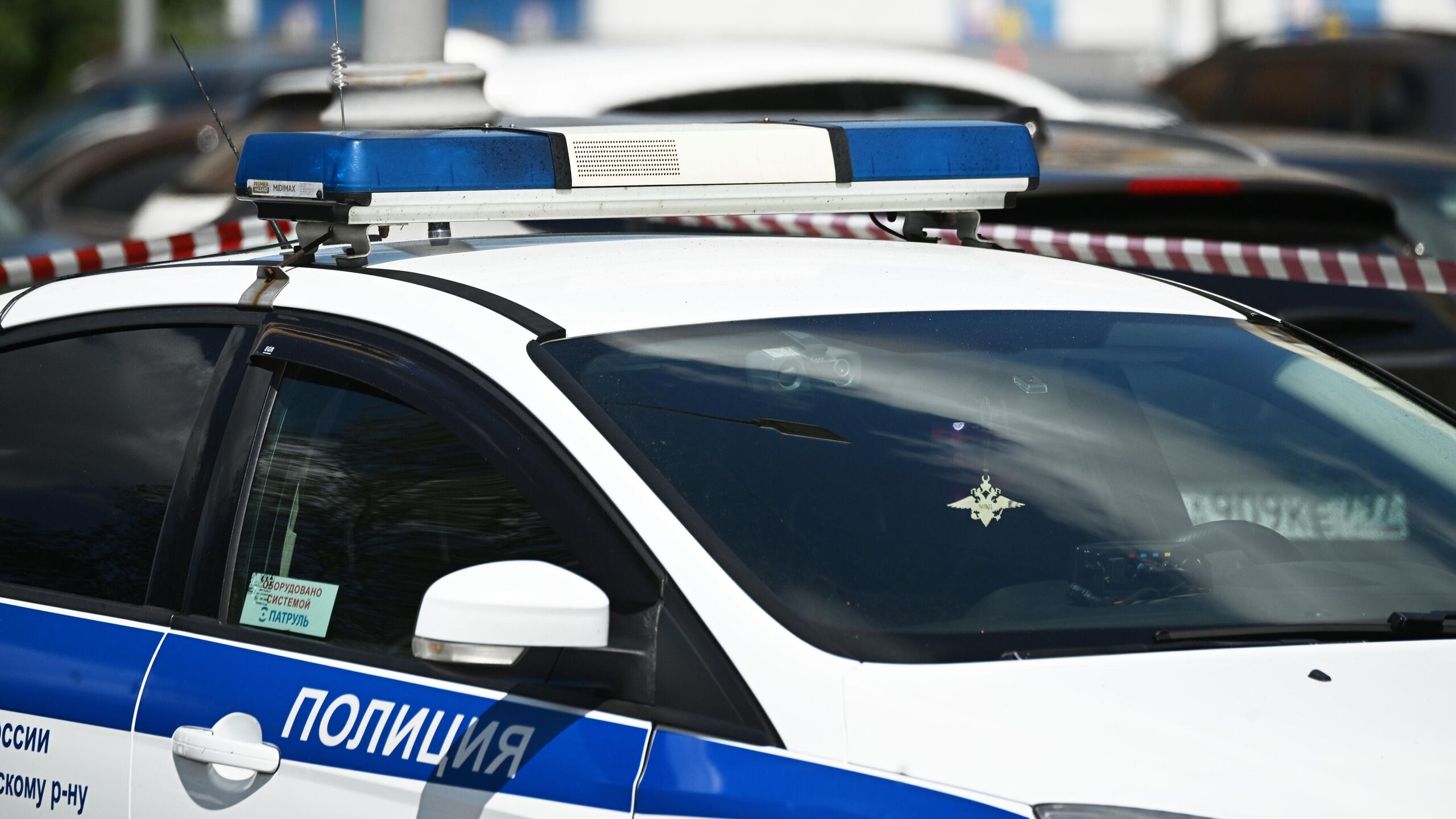 В Санкт-Петербурге возбудили уголовное дело после того, как пьяная женщина оставила шестимесячную дочь в коляске в подъезде жилого дома, сообщила пресс-служба регионального главка МВД.