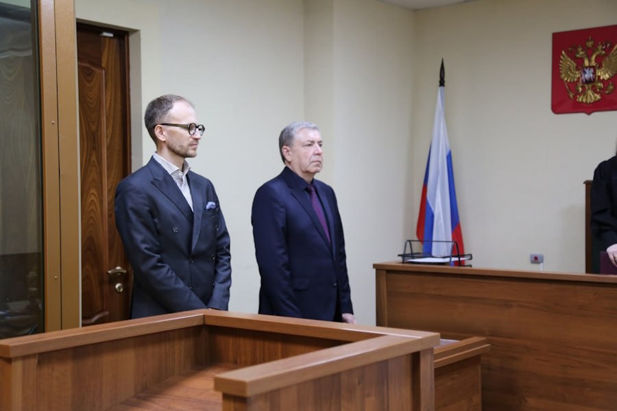 Бывшему генералу таможенной службы, устроившему дебош в отеле, вынесли приговор В отношении бывшего генерала Федеральной таможенной службы, устроившего в феврале 2024 года дебош в в пятизвездочном отеле «Кристалл Хаус» в Калининграде, вынесен приговор. Назначено наказание в виде шести месяцев лишения свободы с отбыванием наказания в колонии-поселении. Фото: пресс-служба Калининградского областного суда